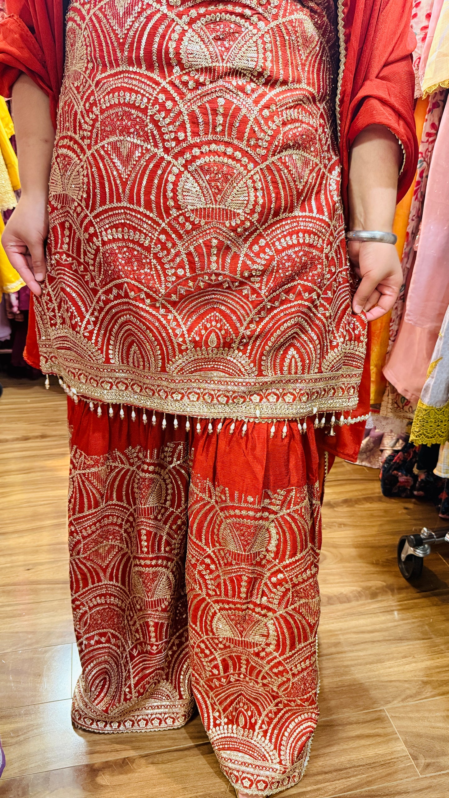 Chinnon party wear suit