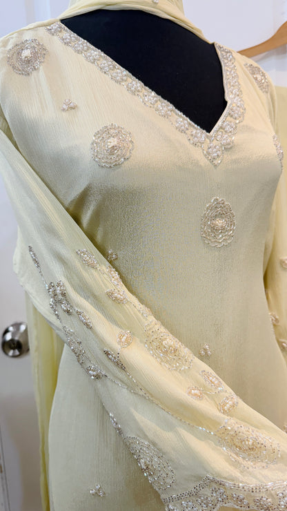 Pure chinnon A-line suit