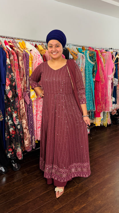 Georgette sequence work suit