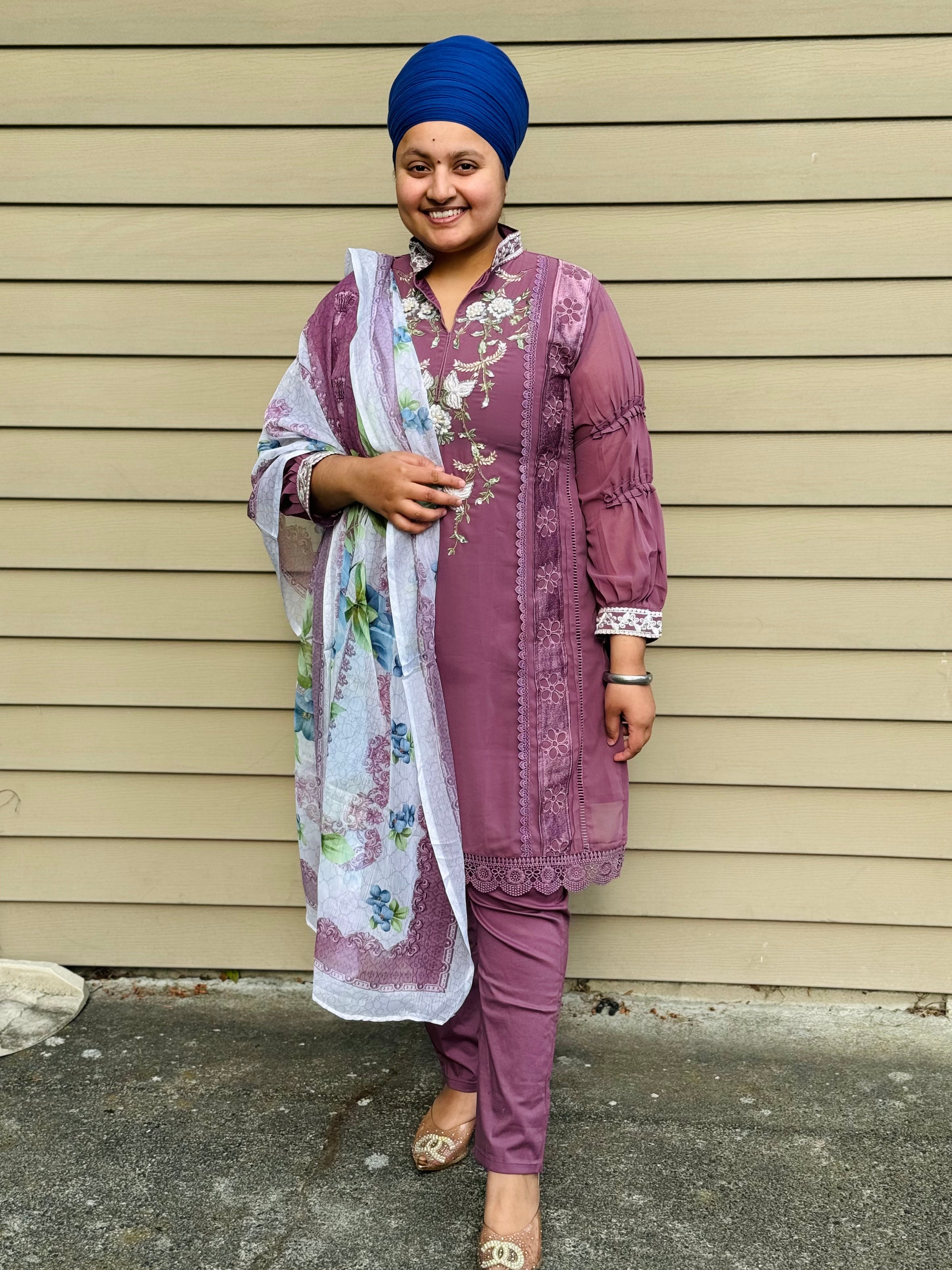 Pakistani suit