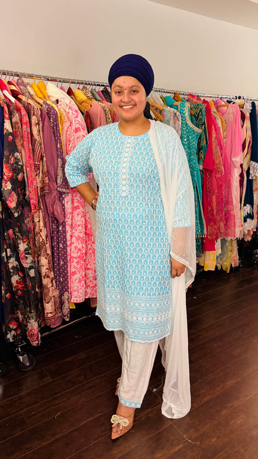 Soft cotton suit