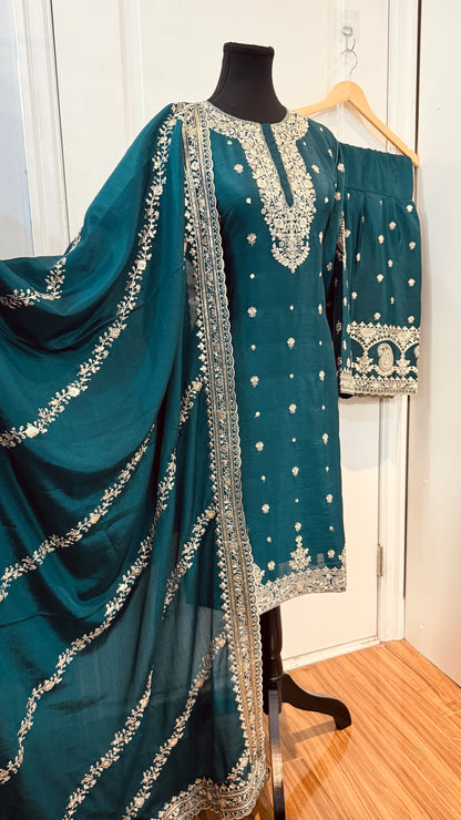 Chinnon garara suit