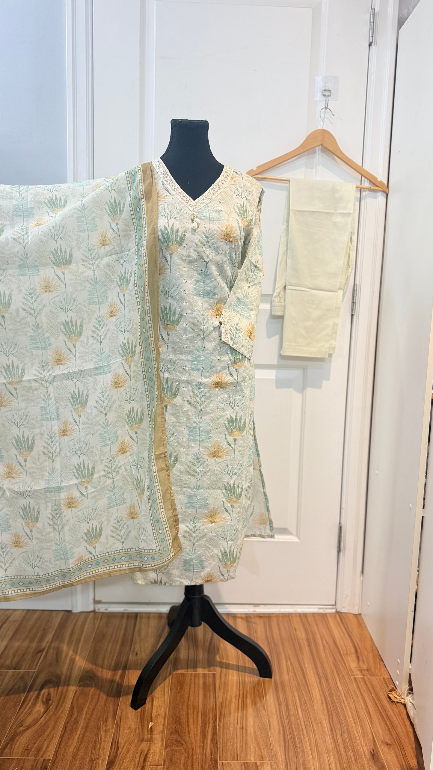 Pure cotton suit