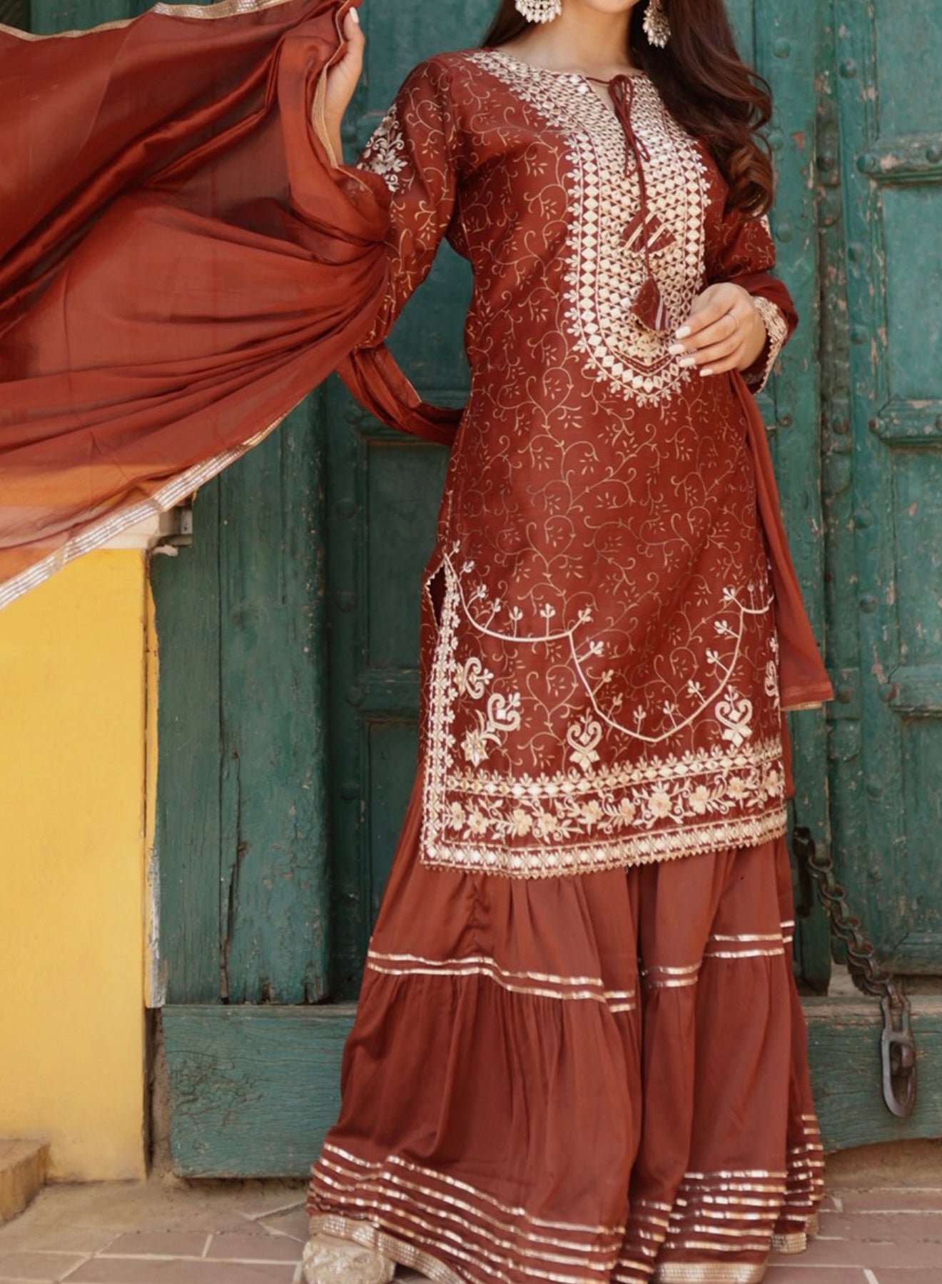 Garara suit