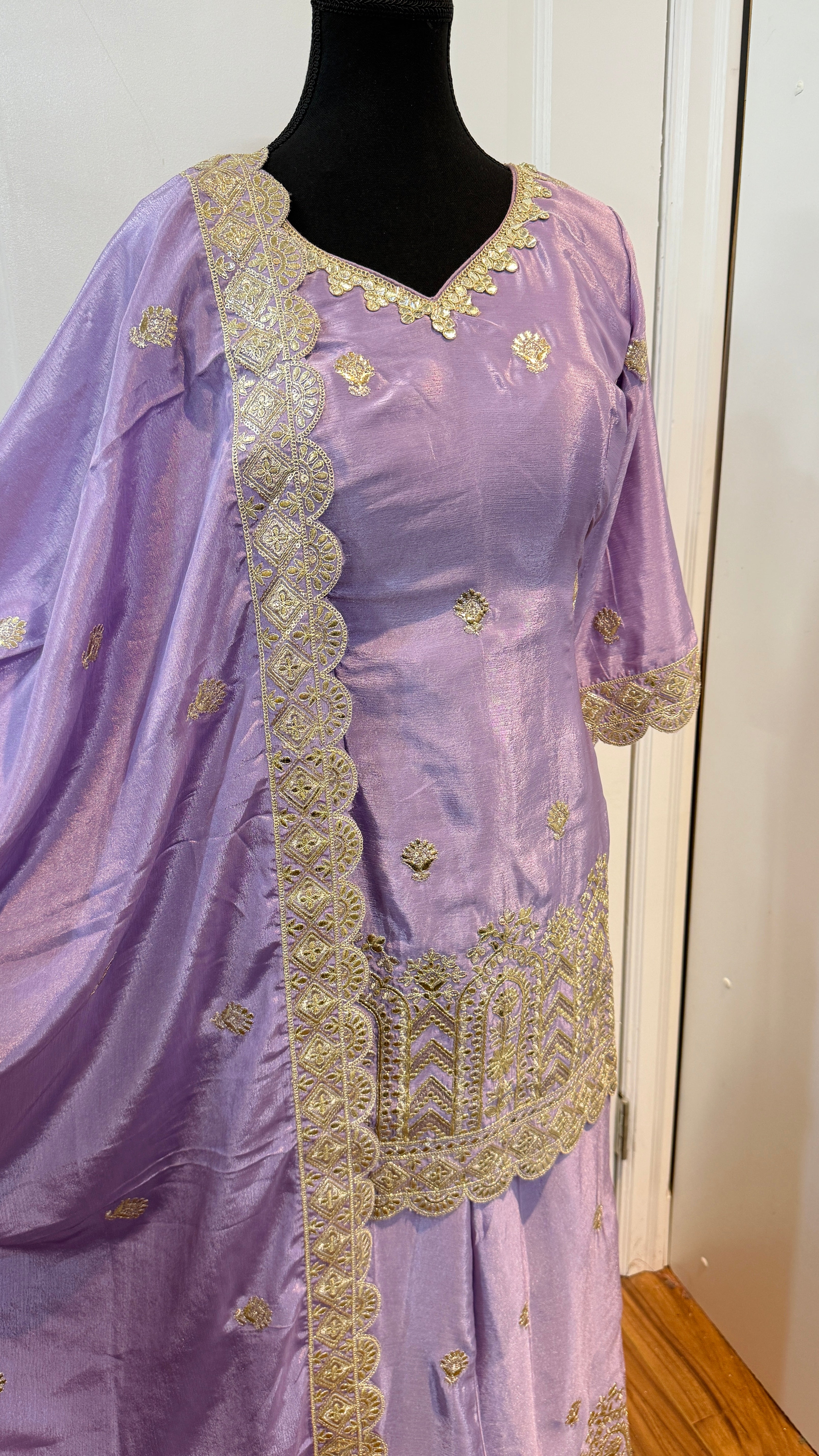 Chinnon party wear palzo suit