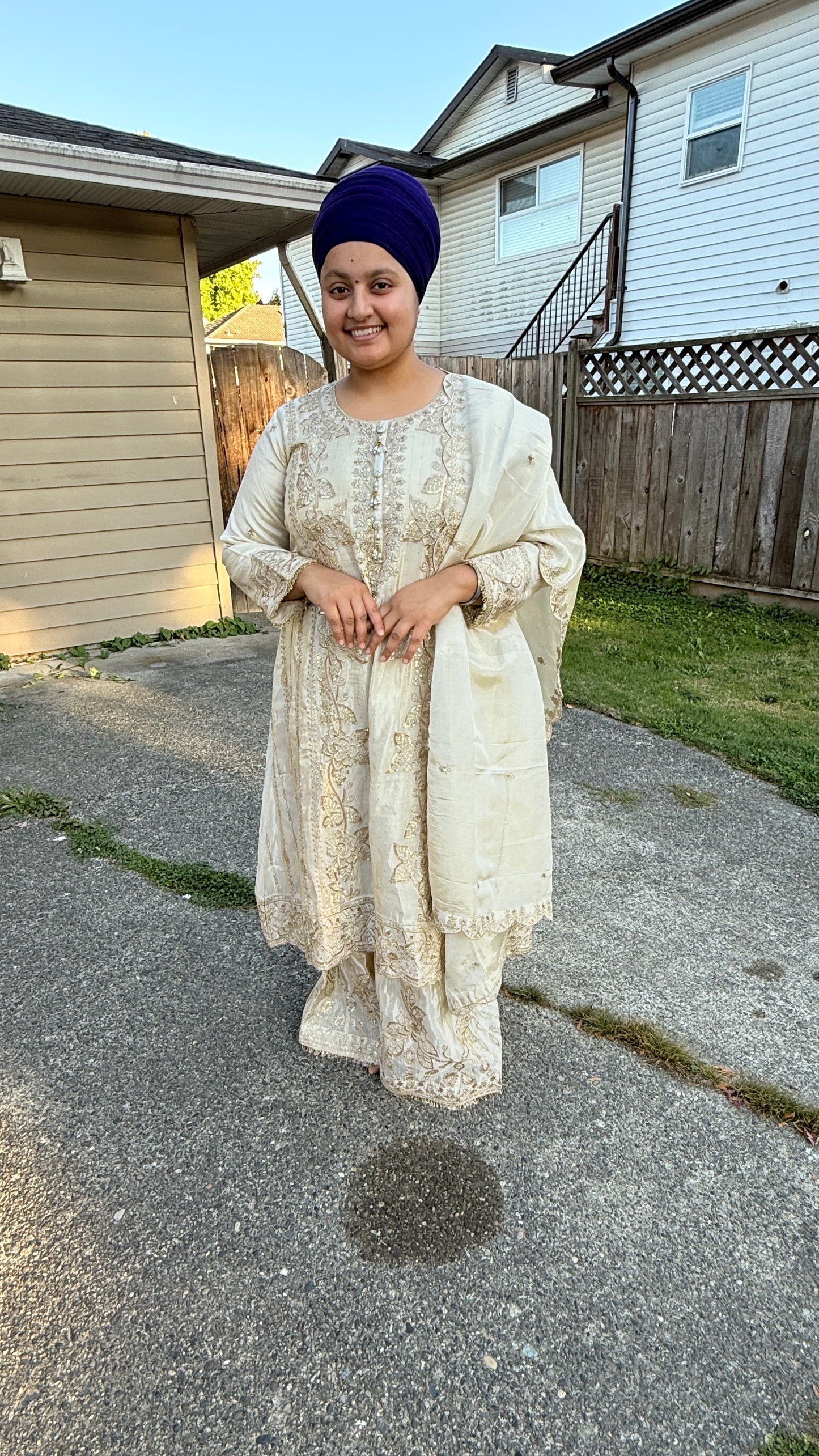 Pakistani suit