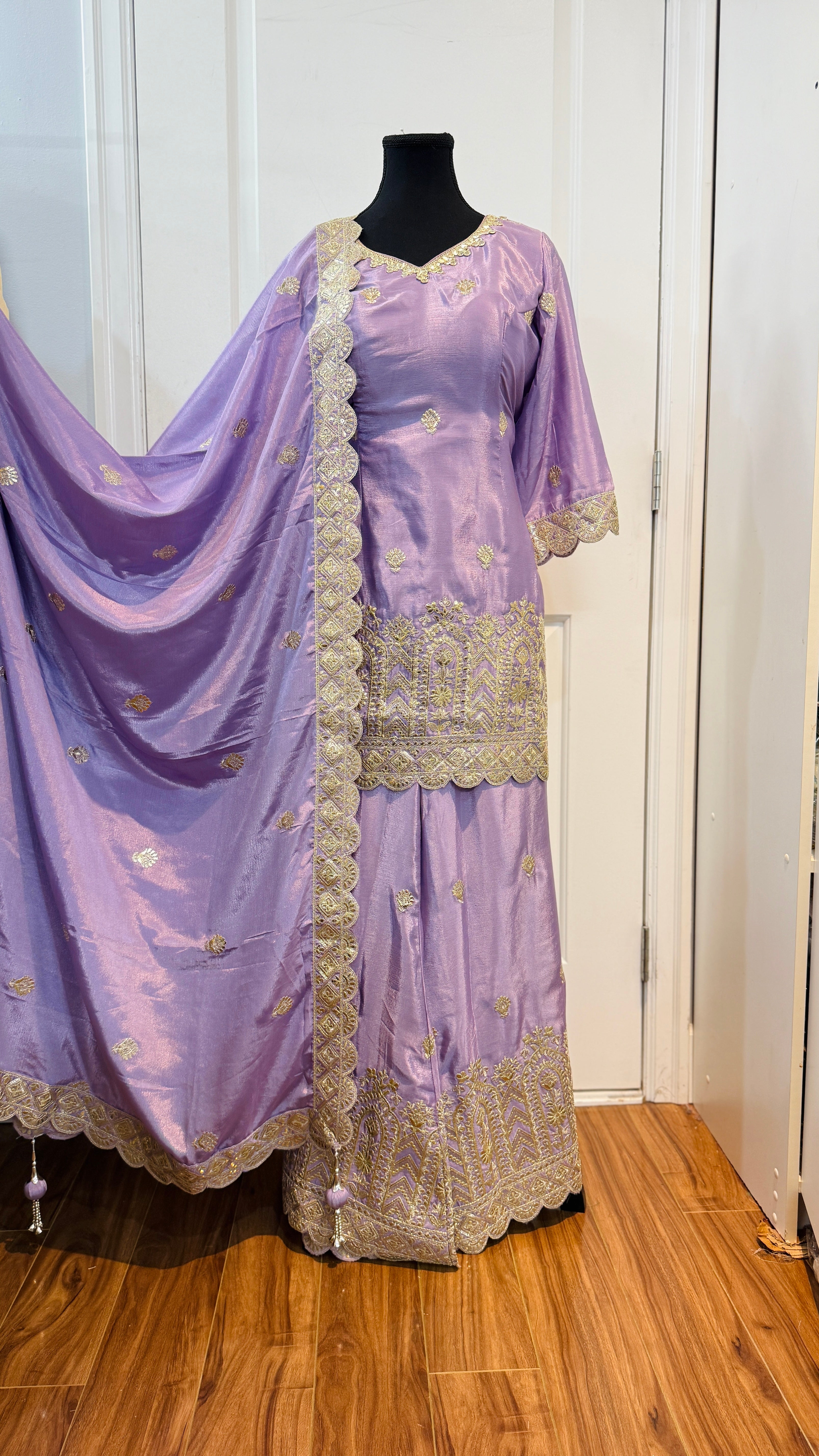 Chinnon party wear palzo suit